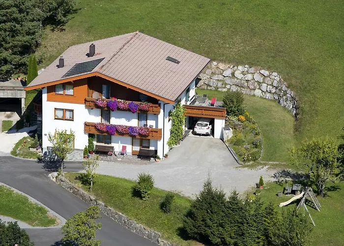 Auerhof * والشسي